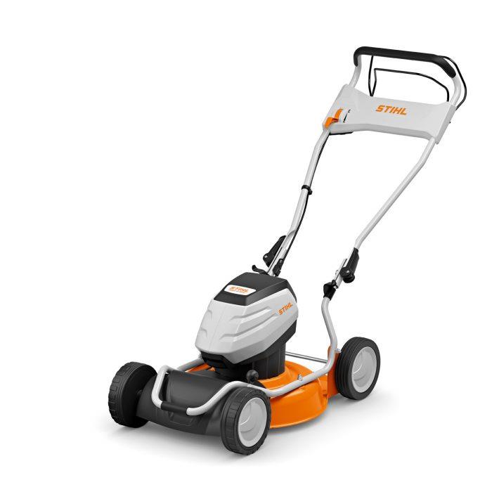 STIHL Akku-Mulchrasenmäher mit Antrieb RMA2RPV