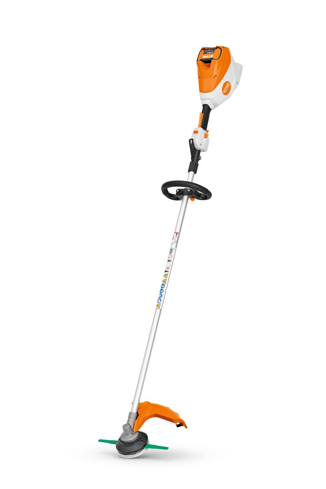 STIHL Akku-Motorsense FSA120R mit Rundgriff