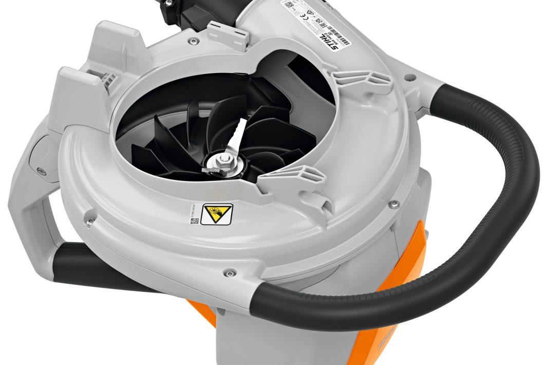 STIHL Akku-Saughäcksler SHA140