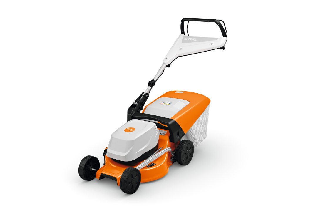 Stihl Rasenmäher RMA248 4in1