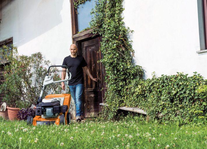 STIHL Benzinrasenmäher RM650V