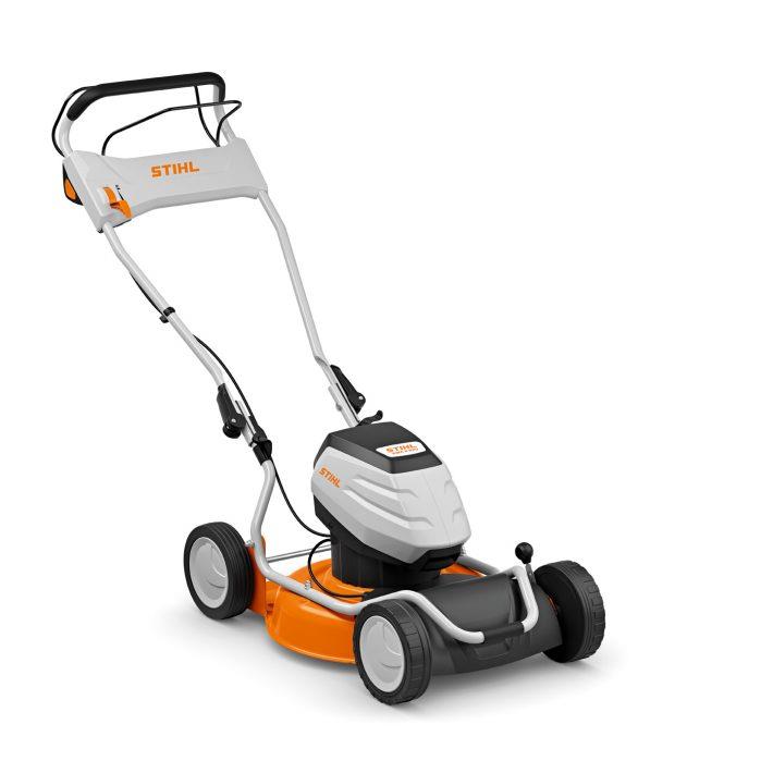 STIHL Akku-Mulchrasenmäher mit Antrieb RMA2RPV