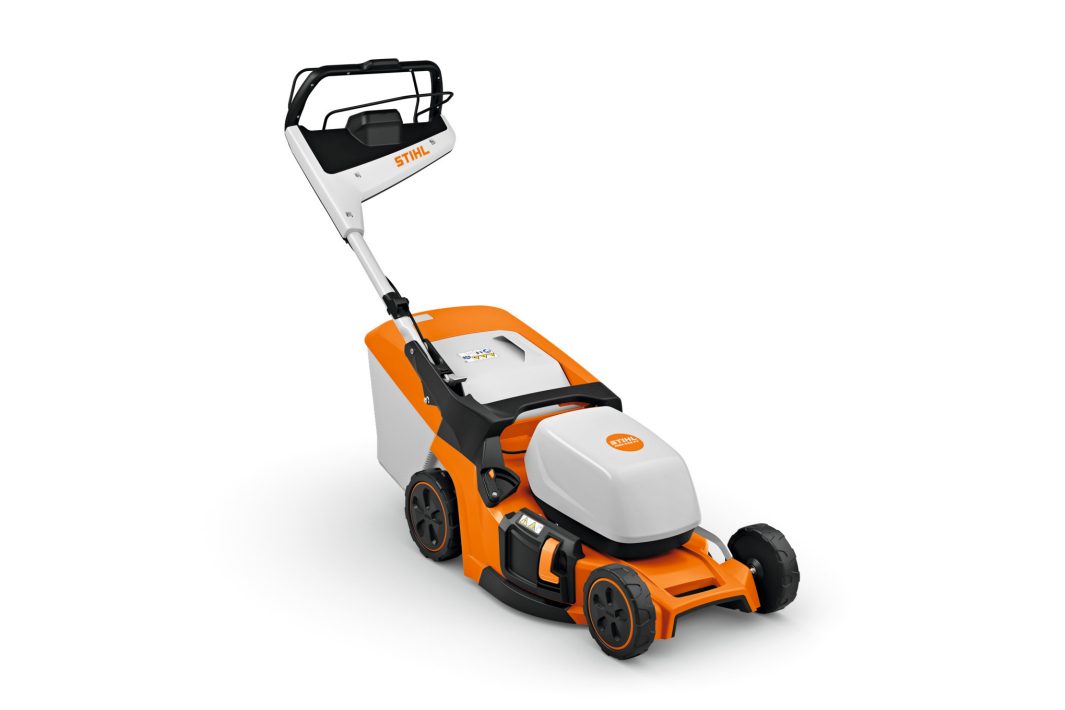 Stihl Rasenmäher RMA448PV 4in1
