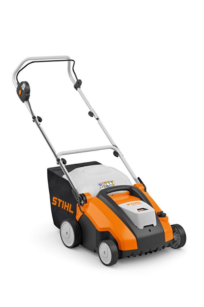 STIHL AKKU-Rasenlüfter im Set mit AK30