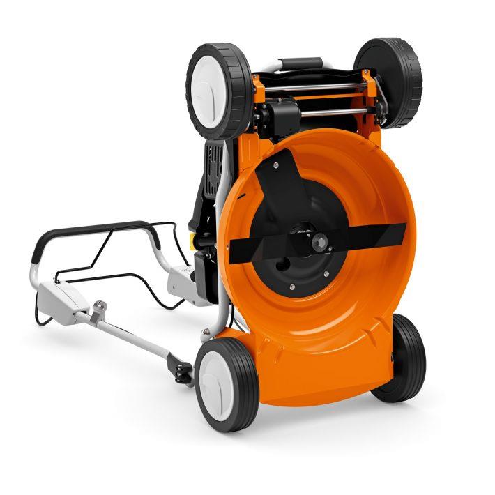 Stihl Mulchrasenmäher RM2RT